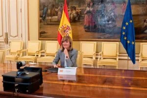 La ministra de Educación destaca el papel de la escuela para responder al desafío del cambio climático e impulsar la transición ecológica