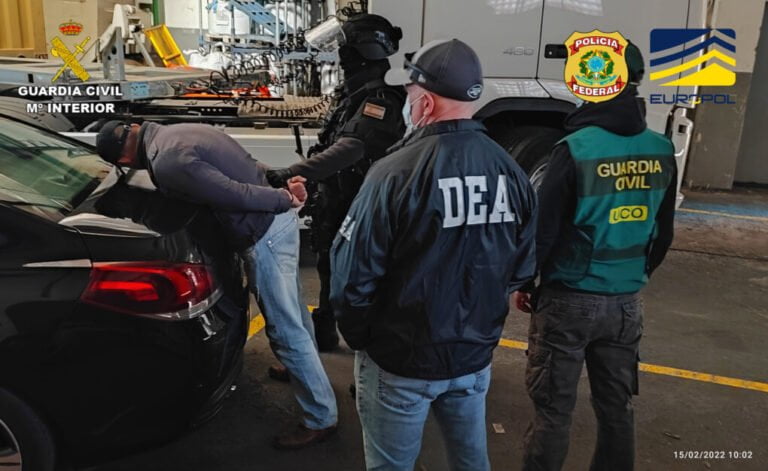 Desarticulada una organización criminal internacional responsable de la introducción de toneladas de cocaína en Europa por distintos puertos españoles