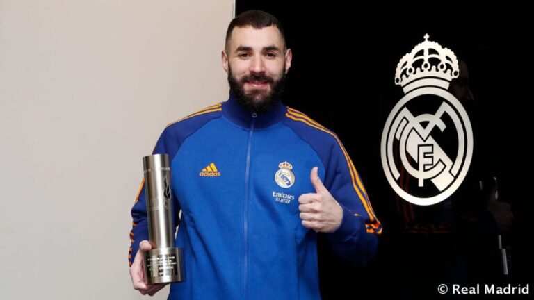 Benzema: “Vamos a trabajar y a continuar para ganar títulos esta temporada”