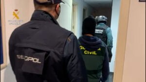 La Guardia Civil desmantela un grupo criminal dedicado a la comercialización de supuesto azafrán que resultaba ser gardenia modificada molecularmente