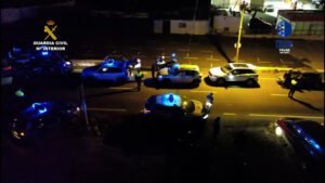 La Guardia Civil y la Policía Local de Telde actúan contundentemente contra las carreras ilegales de coches en una macro operación policial en Gran Canaria