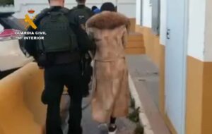 La Guardia Civil detiene a ocho personas relacionadas con el secuestro de una persona en Mijas en Málaga