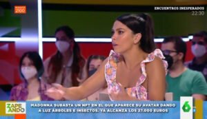 Los gritos de Cristina Pedroche al ver marcha atrás el NFT de Madonna desnuda dando a luz a árboles e insectos: "Se le mete por ahí todo"