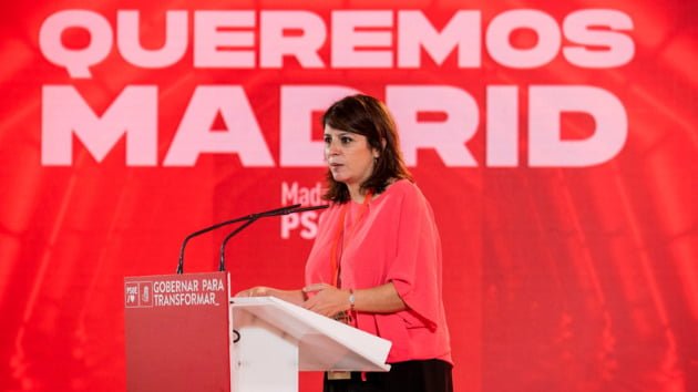 Adriana Lastra: “Los socialistas hacemos frente a los problemas protegiendo a jóvenes, autónomos, trabajadores y pensionistas”
