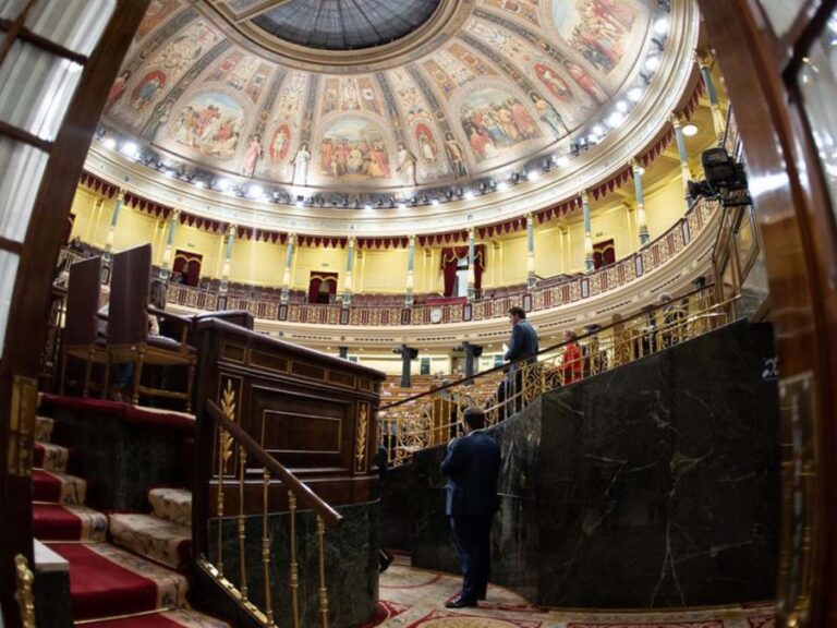 El ministro del Interior comparece hoy ante el Pleno para explicar "las vulneraciones de derechos humanos" en la frontera entre Nador y Melilla