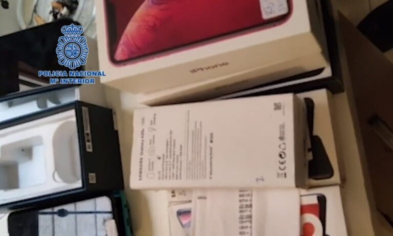 La Policía Nacional desarticula una organización criminal dedicada a estafas informáticas a través de vishing