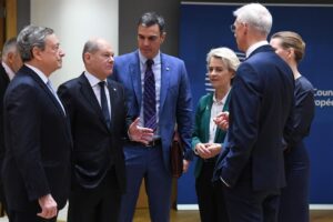 Pedro Sánchez subraya que los 27 han tomado decisiones clave en la lucha contra la crisis energética