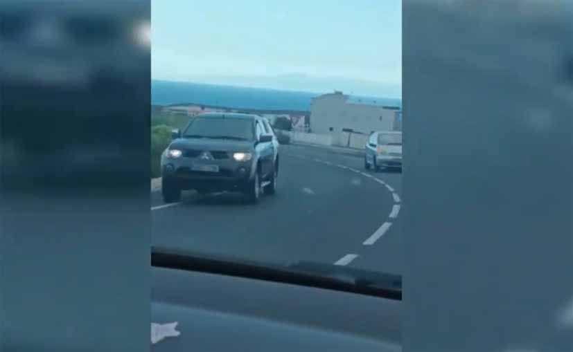 La Guardia Civil investiga por un delito de conducción temeraria al conductor de un vehículo en la carretera TF-61
