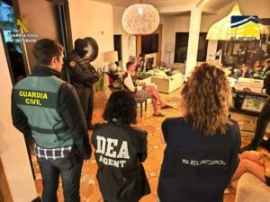 La Guardia Civil desmantela el Súper Cártel de la cocaína europeo y descabeza a los “Señores de la droga” en Dubái