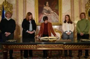 Rodríguez: "Segovia es referencia nacional por su centro de FP y por la estrategia de cambio y transformación que mejora la vida de la gente"