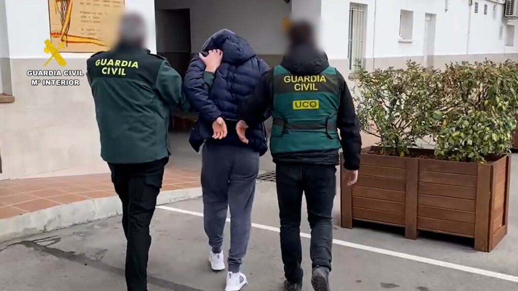 La Guardia Civil detiene en Girona a un peligroso huido de la justicia de Rumanía incluido en la lista “Europe´s Most Wanted”