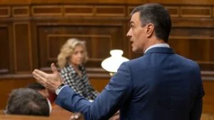 Pedro Sánchez, al PP: “Cuando ustedes votan no a la subida del SMI es porque creen que sus beneficiaros no son gente de bien”