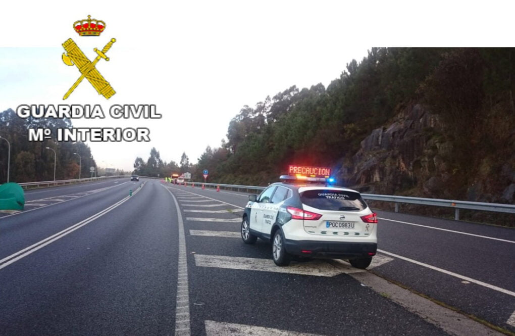 La Guardia Civil investiga al conductor de un vehículo articulado como autor de delito contra la seguridad vial, por conducción temeraria