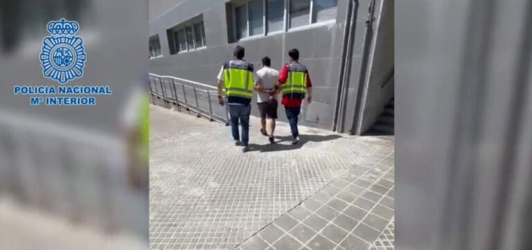 La Policía Nacional detiene a un fugitivo que lideraba una organización criminal internacional dedicada al tráfico de drogas con helicópteros