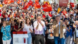 Pedro Sánchez: El Consejo de Ministros inyectará 580 M€ para reforzar, robustecer y modernizar los 13.000 centros de atención primaria del país