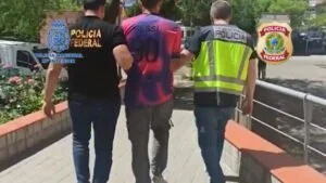 La Policía Nacional detiene a un fugitivo internacional buscado en Brasil por numerosos atracos