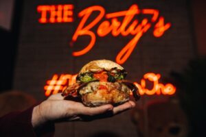 Berty's Burger lanza una nueva hamburguesa en homenaje a la gastronomía gallega