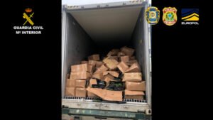La Guardia Civil, en colaboración con Europol, Portugal y Brasil ha desarticulado una importante organización internacional que enviaba grandes cantidades de cocaína a Europa
