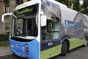 Transportes publica las condiciones de las ayudas para rebajar los abonos de transporte público