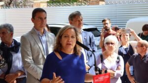 Iratxe García muestra el apoyo de los socialistas europeos a los vecinos de San Fernando de Henares afectados por las obras de metro