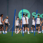 La convocatoria del Barça para viajar a Portugal