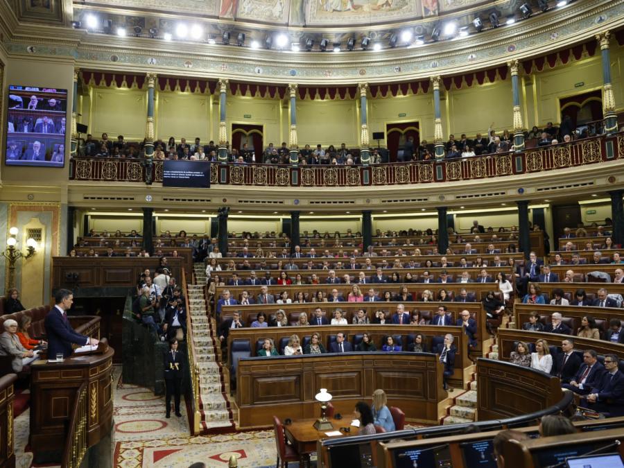 La sesión de investidura de Pedro Sánchez prosigue esta tarde con las intervenciones de los grupos parlamentarios
