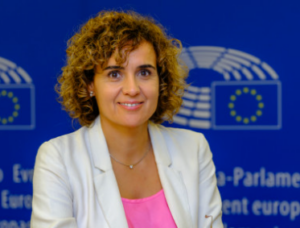 La vicepresidenta del PP Europeo urge a la Comisión Europea a intervenir ante la alarmante pobreza infantil en España