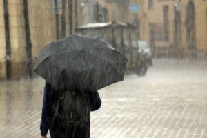 Alerta meteorológica: temporal marítimo, vientos fuertes y lluvias intensas en España