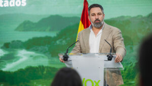 Santiago Abascal agradece a los votantes de VOX en Galicia y asegura que volverán en 2028 "sin pedir perdón ni permiso"