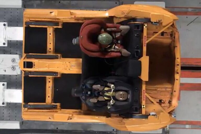 La DGT Inicia una nueva campaña de vigilancia enfocada en el uso del cinturón de seguridad y sistemas de retención infantil