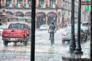 Una borrasca al noroeste de la Península desencadenará un episodio de precipitaciones abundantes en España