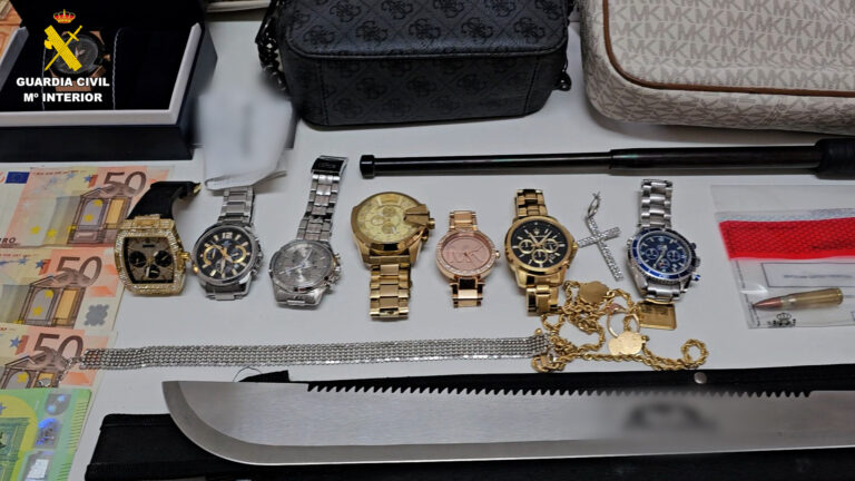 Detenidas 34 personas por extorsionar a sus víctimas a través de plataformas de citas en línea con contenido sexual