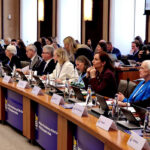 Sanidad pide en Bruselas establecer criterios mínimos comunes para el reconocimiento de títulos no comunitarios