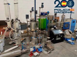 La Policía Nacional desmantela el más complejo laboratorio de cannabinoides sintéticos encontrado en España