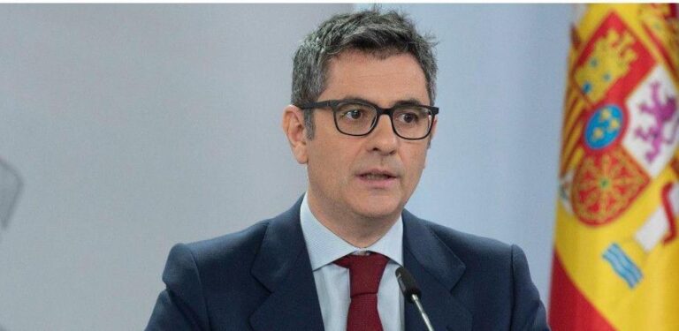 Bolaños anuncia tres días de luto oficial en España tras la muerte del papa Francisco