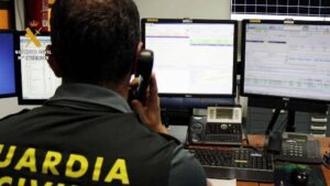 La Guardia Civil destapa en Elche un fraude de subvenciones laborales con vehículos de lujo y desvío de fondos