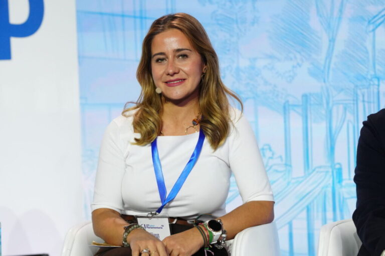 El PP denuncia que solo se ejecutan el 5% de las órdenes de retorno de inmigrantes irregulares