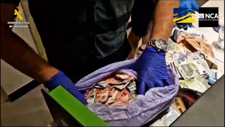 Cinco detenidos en Ibiza por asaltar un furgón policial y liberar a un preso británico