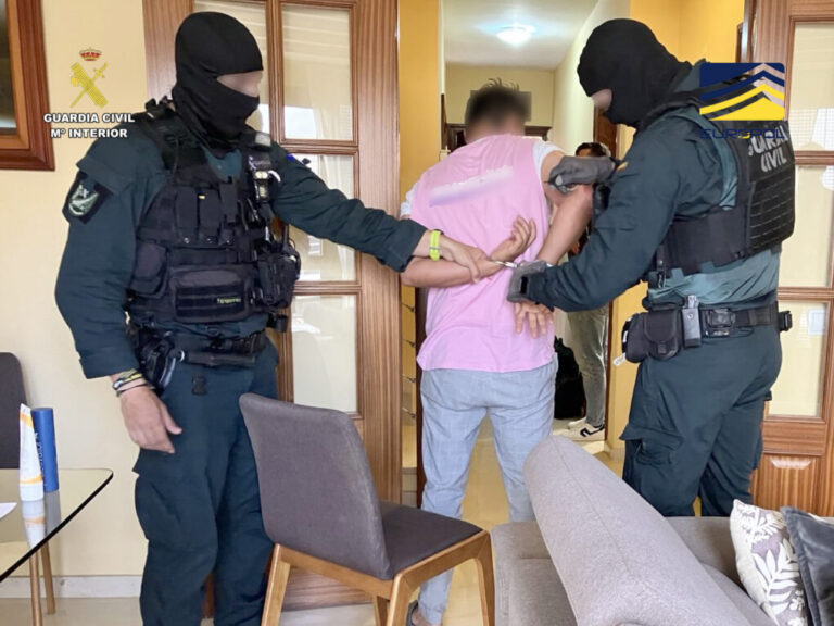 Cae organización que estafó 460 millones en criptodivisas a nivel mundial