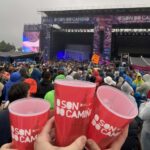 Franz Ferdinand, Bryan Adams y Duki conquistan al público en una primera jornada inolvidable en O Son Do Camiño 2025