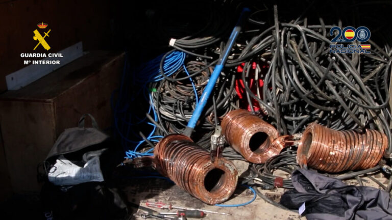 La Guardia Civil y la Policía Nacional desmantelan una red de robos de cobre a nivel nacional