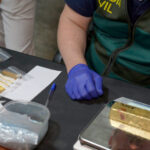 La Guardia Civil desmantela una trama que blanqueó millones a través del comercio de oro
