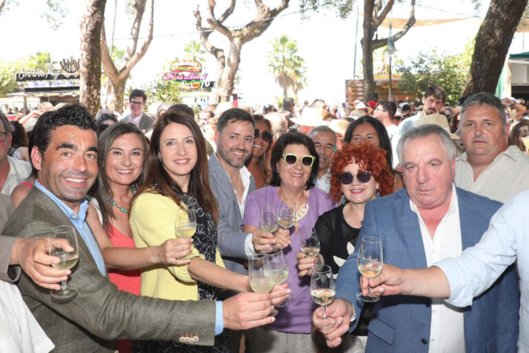 Arranca en Cambados la Fiesta del Albariño con más de 40 bodegas y 190 marcas