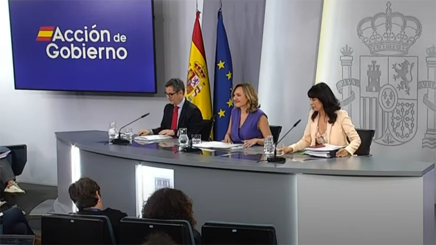El Gobierno aprueba la Ley de Información Clasificada y destina 10 millones para enfermos de ELA