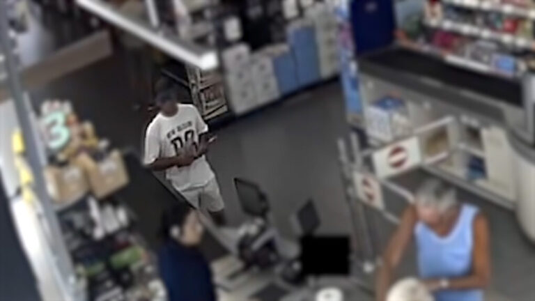 Detenido en Santa Pola un atracador violento de supermercados: ingresa en prisión provisional