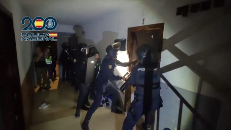 Cae en Extremadura y Madrid una banda acusada de más de 20 robos en viviendas