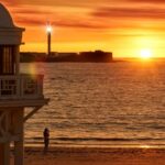 Descubre las joyas costeras de España: bahías y paseos marítimos con encanto