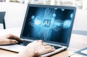 El Gobierno invierte 200 millones en formar a 80.000 profesionales en digitalización e IA