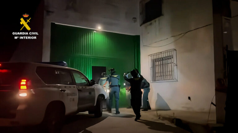 Desmantelada en Sevilla una red criminal de tabaco ilegal con capacidad para 1,7 millones de cigarrillos diarios