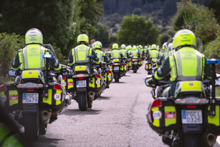 La UMSV de la Guardia Civil despliega 132 agentes para garantizar la seguridad en la Vuelta a España